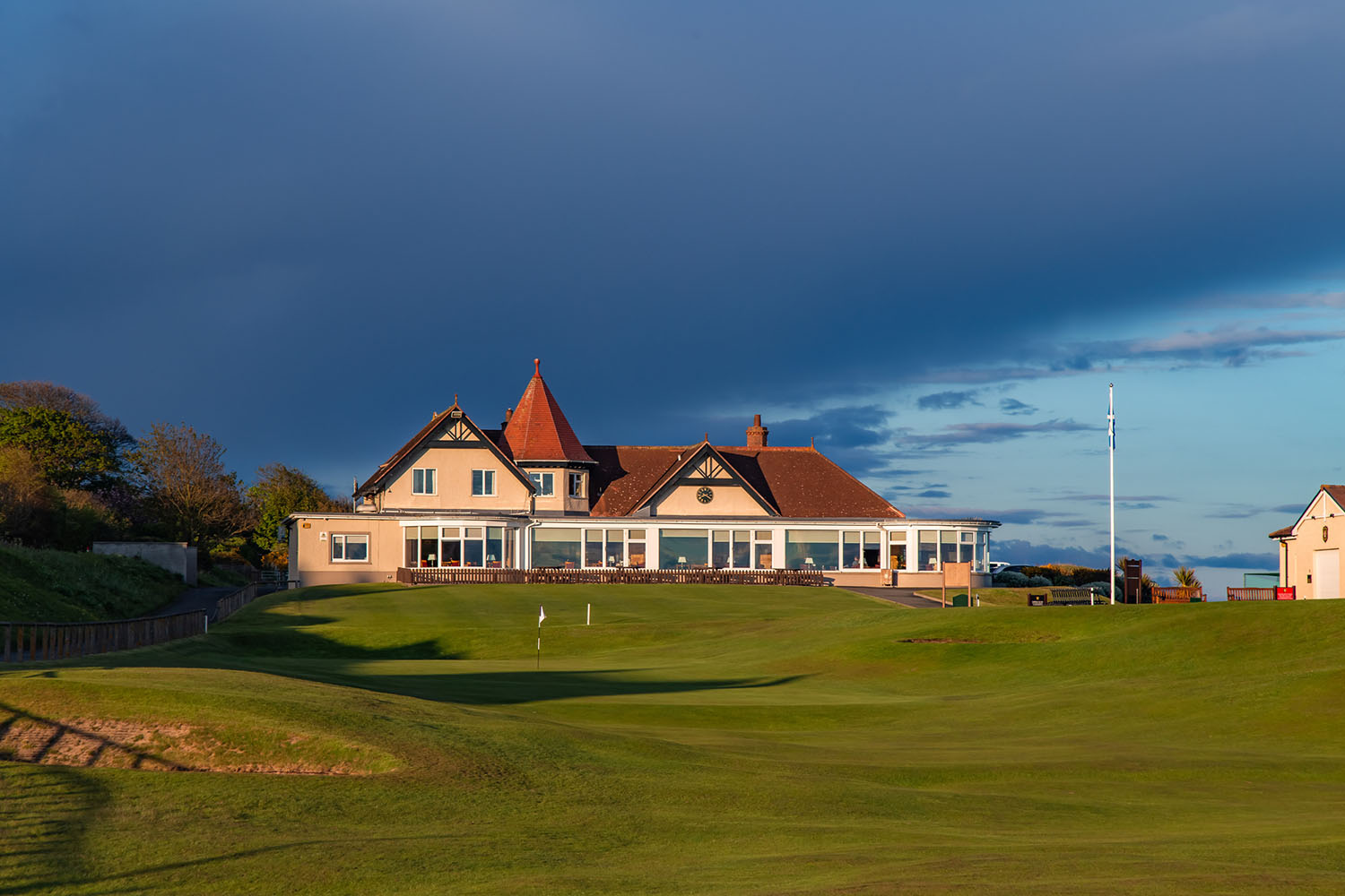 Lundin Links golf course, part of The Ship Inn's Fife golf packages